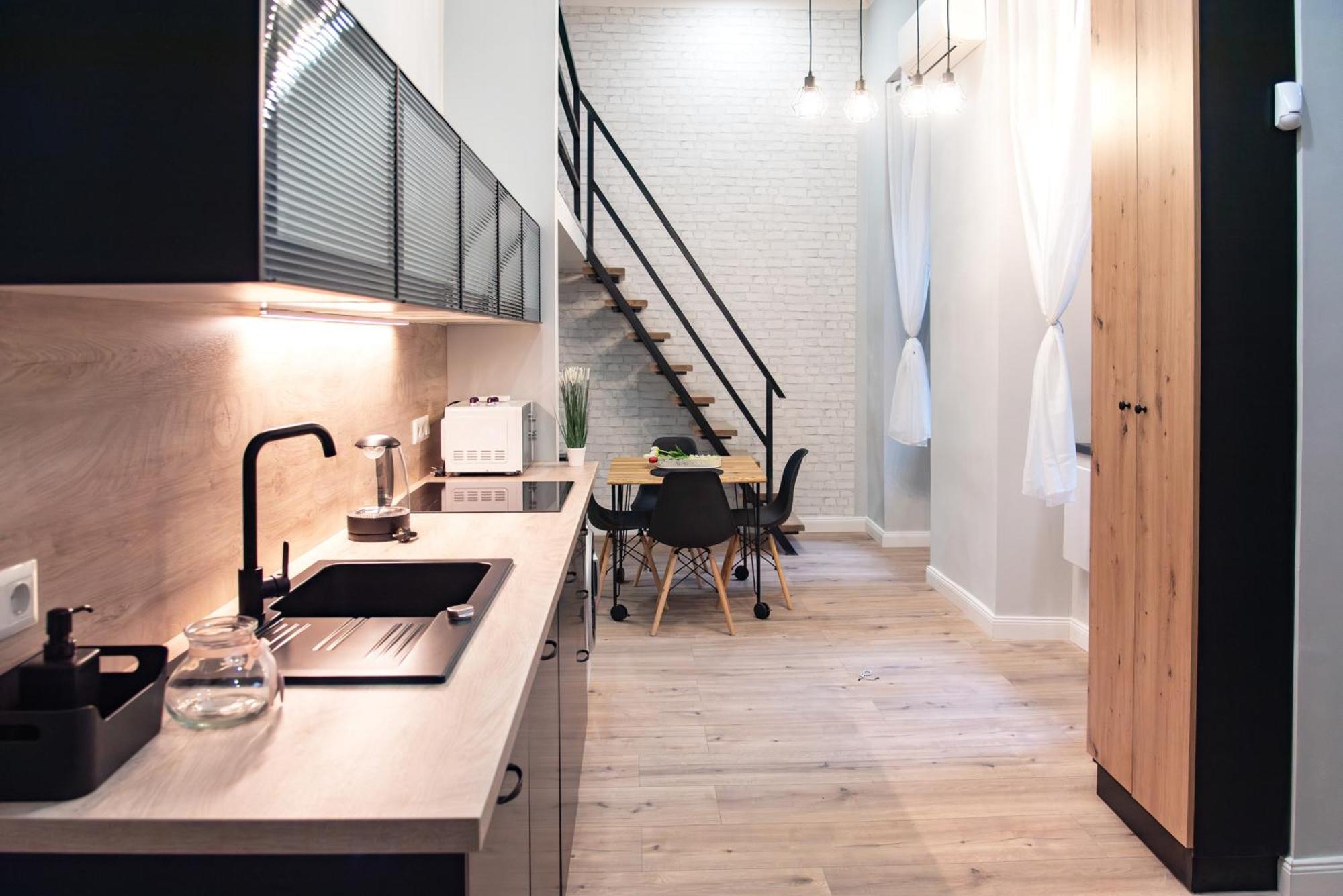 Royal Vintage Loft With 2 Bathrooms * Budapest